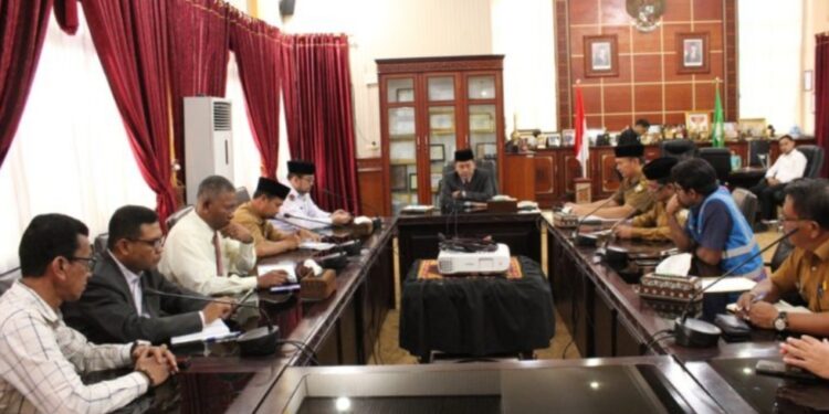 Tetapkan 8 Tim Shalat Idul Fitri, Bupati Haili Yoga : Agar Masyarakat Merasakan Kehadiran Pimpinan Daerah