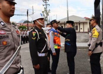 Pimpin Apel Gelar Pasukan Operasi Ketupat Seulawah 2025, Bupati Haili Yoga Bacakan Amanat Kapolri
