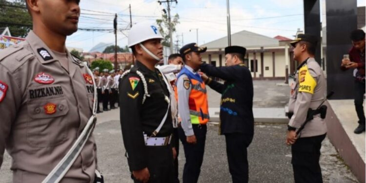 Pimpin Apel Gelar Pasukan Operasi Ketupat Seulawah 2025, Bupati Haili Yoga Bacakan Amanat Kapolri