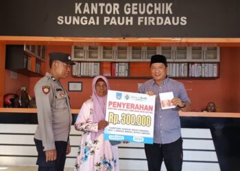 Gampong Sungai Pauh Firdaus Salurkan BLT-DD Tahap I