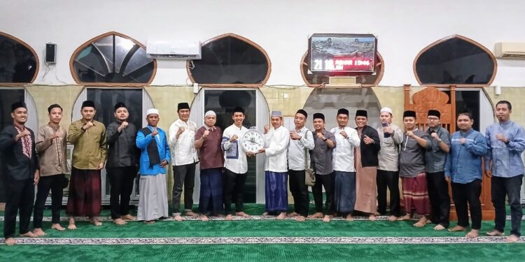Tim Safari Ramadan DPD KNPI Langsa Sambangi Masjid Syuhada PTPN IV Regional VI
