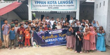 RSUCM Langsa Ajak Anak YPPAN Naik Odong-Odang dan Berbagi Takjil Pada Masyarakat