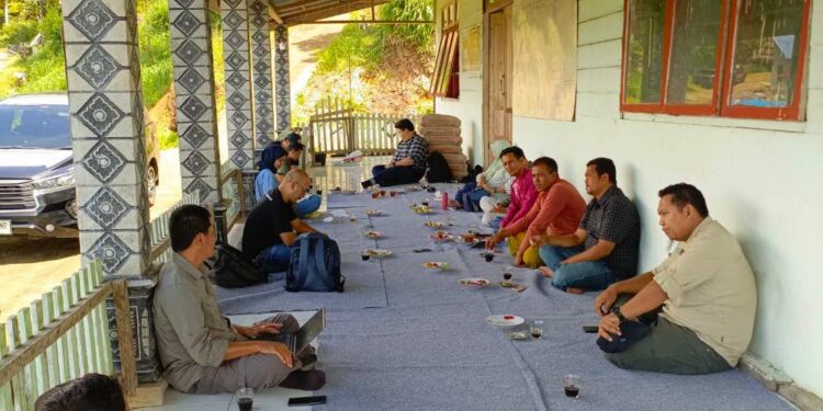 Pemerintahan Kampung Bintang Pepara Mengikuti Kegiatan Monitoring Dan Evaluasi Proyek FOLUR