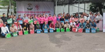 Bhayangkari Polda Sumsel Berikan 155 paket Sembako Kepada Insan Pers