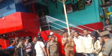 Pemkot Palembang Lakukan Penyegelan Club 41 Diskotik Darma Agung