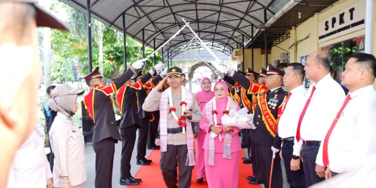 Rangkaian Acara Pisah Sambut Kapolres Kampar Berlangsung Khidmat Dan Haru