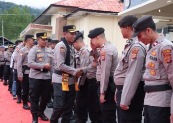 Rangkaian Tradisi Lepas Sambut Kapolres Bener Meriah Berlangsung Khidmat