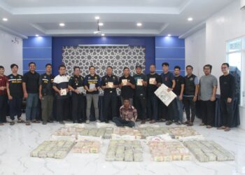 Tim Gabungan Bea Cukai Bersama Polisi Tindak 192 Bungkus Narkotika Jenis Methamphetamine 