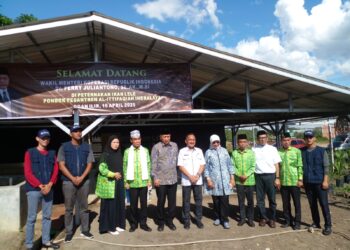 Kunjungan Wakil Menteri Koperasi Ke Pondok Pesantren Al-Ittifaqiah Kabupaten Ogan Ilir