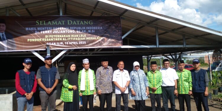 Kunjungan Wakil Menteri Koperasi Ke Pondok Pesantren Al-Ittifaqiah Kabupaten Ogan Ilir