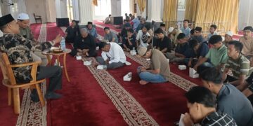 Remaja Masjid Garda Terdepan Menghempang Khilafah
