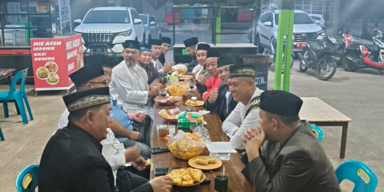 Silahturahmi Kapolres Dody Indra Eka Putra Bersama Jamaah Subuh Bahas Kesiapan Qurban