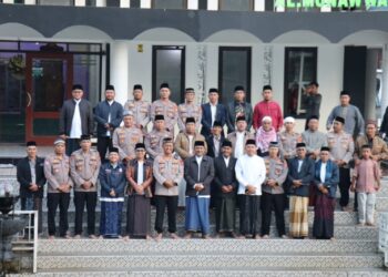 Safari Subuh Di Masjid Al-Munawwarah, Kapolres Dody Indra Eka Putra Ajak Selalu Bersyukur