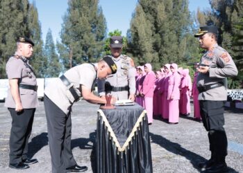 Kapolres Bener Meriah Aris Cai Dwi Susanto Pimpin Sertijab Dua Kasat Dan 6 Kapolsek