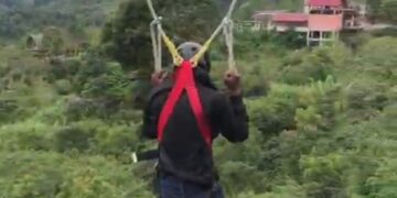 Telah dibuka Permainan Playing Pox Di Kaki Gunung Burni Telong