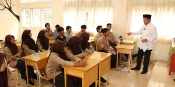 75 Siswa SMAN 1 Takengon Lulus SNBP, Bupati Haili Yoga : “Kunci Sukses Dengan Disiplin, Berbakti Kepada Orang Tua dan Guru”