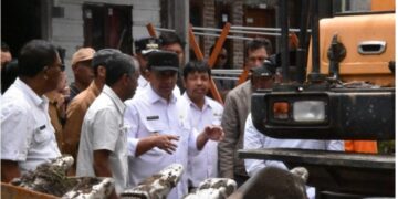 Wabup Muchsin Hasan Tinjau Langsung Perbaikan Drainase Kampung Kung