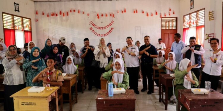Libatkan 1.000 Pelajar, PTPN BUMN Pertama Simulasikan Program Makan Bergizi Gratis di Riau