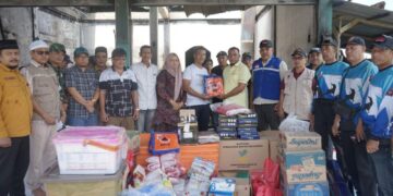 Wabup Nagan Ke Lokasi Kebakaran Di Gampong Parom Salurkan Bantuan Masa Panik