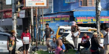 Mahasiswa Papua Di Kota Medan Melakukan Penggalangan Dana korban Banjir Wamena