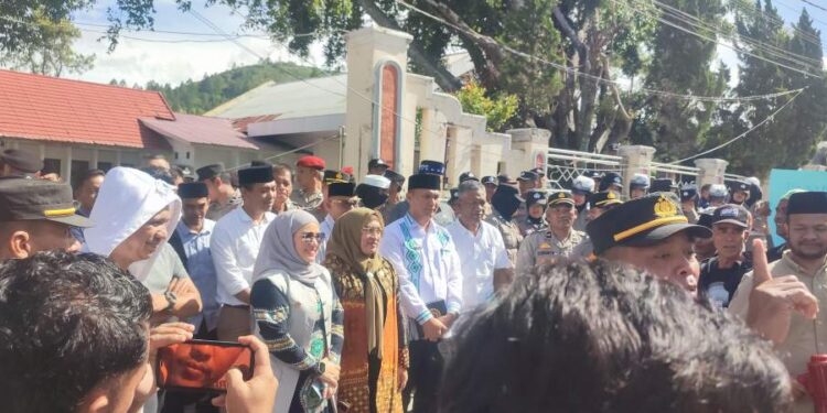 Jumpai Ratusan Nelayan, Fitriana Mugie : Pembongkaran Cangkul Padang Dihentikan Sementara