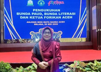 Ny. Meutia Fauziah Tagore Dilantik 2 Jabatan Oleh Bunda PAUD Aceh Ny. Marlina Muzakir