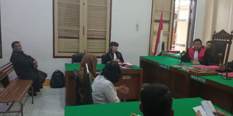 Sidang Kasus Doris Dan Riris : Jaksa Tuntut 4 Bulan Penjara, Keluarga Minta Keadilan