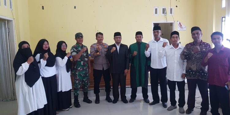 Babinsa Hadiri Pelantikan dan Pengambilan Sumpah RGM Kampung Merah Said