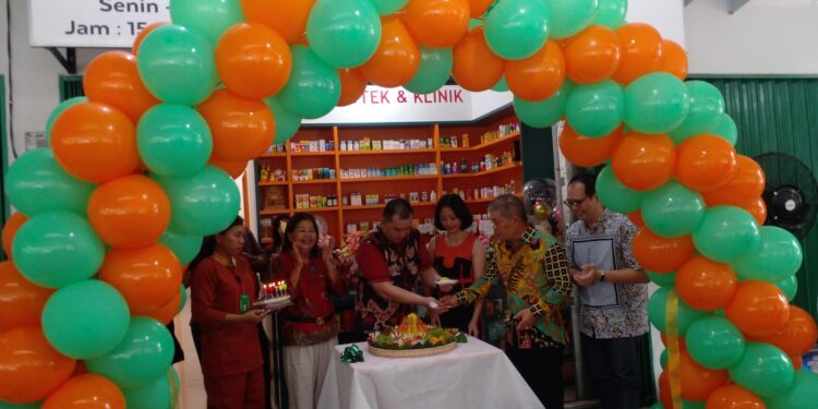 Pembukaan Grand Opening Apotik & Klinik Medika Kenten 2 Palembang
