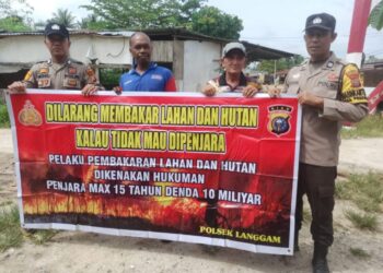 Cegah Karhutla, Polsek Langgam Gencarkan Sosialisasi Larangan Membakar Hutan dan Lahan