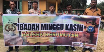 Polsek Kerumutan Gelar Kegiatan Minggu Kasih di Gereja HKBP Bethesda