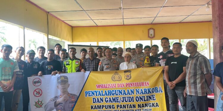 Babinsa Bersama Babinkantibmas Sosialisasi Berantas Narkoba Di Pantan Nangka
