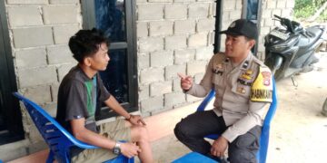 Bhabinkamtibmas Polsek Bunut Gencarkan Silaturahmi, Ajak Warga Jaga Kamtibmas Lewat Cooling System