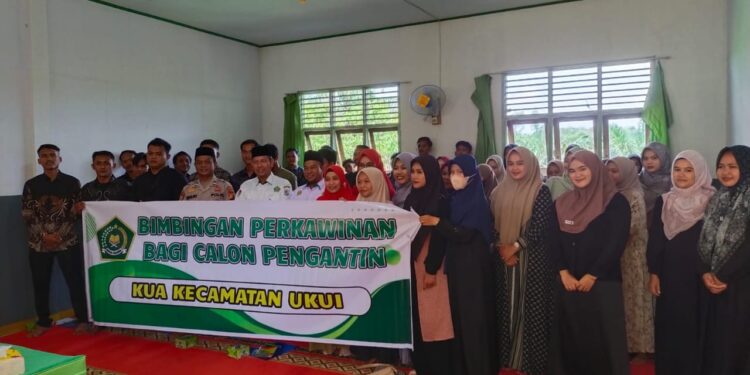Polsek Ukui Hadir di Tengah Catin, Edukasi Hukum dan Keluarga untuk Rumah Tangga Tangguh