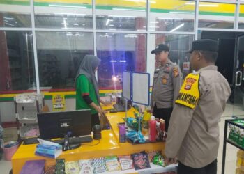 Polsek Kerumutan Gencar Patroli Malam, Cegah C3 dan Balap Liar di Wilayah Rawan