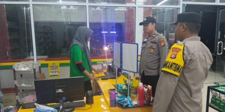 Polsek Kerumutan Gencar Patroli Malam, Cegah C3 dan Balap Liar di Wilayah Rawan