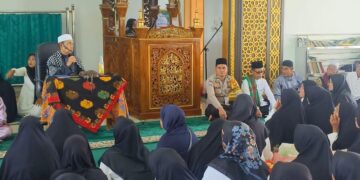 Bhabinkamtibmas Polsek Bunut Hadiri Milad ke-28 Persatuan Wirid Yasin Akbar (PWYA) di Desa Petani