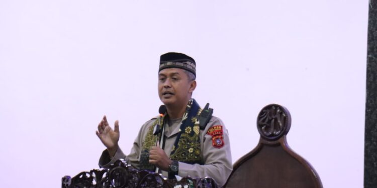 Safari Subuh, Kapolres : Waspadai Penipuan Mengatasnamakan Dirinya