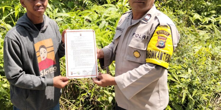 Warga Desa Sotol Dapat Sosialisasi Bahaya Bakar Lahan, Polisi Ajak Jaga Alam Bareng-Bareng