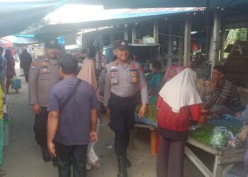 Polsek Pangkalan Kuras Gelar Patroli Pasar Baru, Cegah Aksi Kriminalitas C3