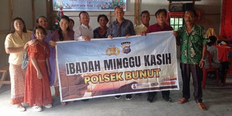 Ibadah Minggu Kasih di GPDI Desa Merbau, Polisi Ajak Warga Jaga Kamtibmas dan Lawan Hoax