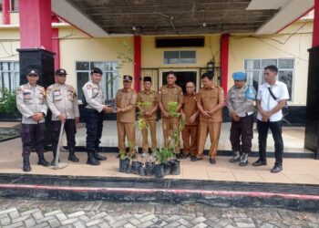 Dukung Environmental Ethic, Polsek Bunut Giatkan Penghijauan