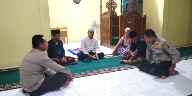 Melalui Subuh Harmoni, Polsek Pangkalan Lesung Sampaikan Himbauan Kamtibmas kepada Masyarakat