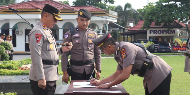 Mutasi Kapolsek Pangkalan Kuras: AKP Sohermansyah, S.H Digantikan oleh AKP Rinaldi Parlindungan