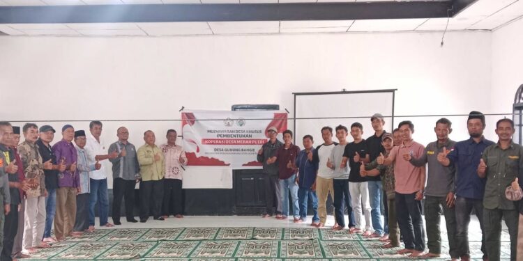 RGM Bersama Pemerintahan Kampung Gunung Bahgie Pembentukan Koperasi Merah Putih