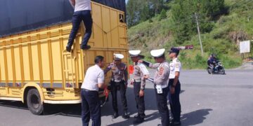 Satlantas Polres Aceh Tengah Sosialisasikan Bahaya ODOL Kepada Sopir Truk Dan Angkutan Barang