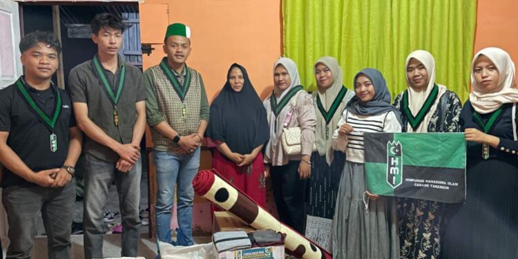 Solidaritas Tanpa Batas, HMI Salurkan Bantuan Kemanusiaan Untuk Korban Kebakaran