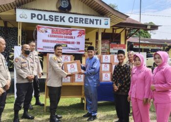 Polsek Cerenti Salurkan Bantuan Sosial Sambut Hari Bhayangkara Ke-79