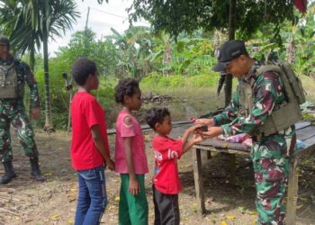 Berbagi Kasih Di Perbatasan Papua bersama Brajasakti