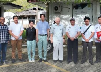 Kepala Kantor Imigrasi Bersama Tim Melaksanakan OPM